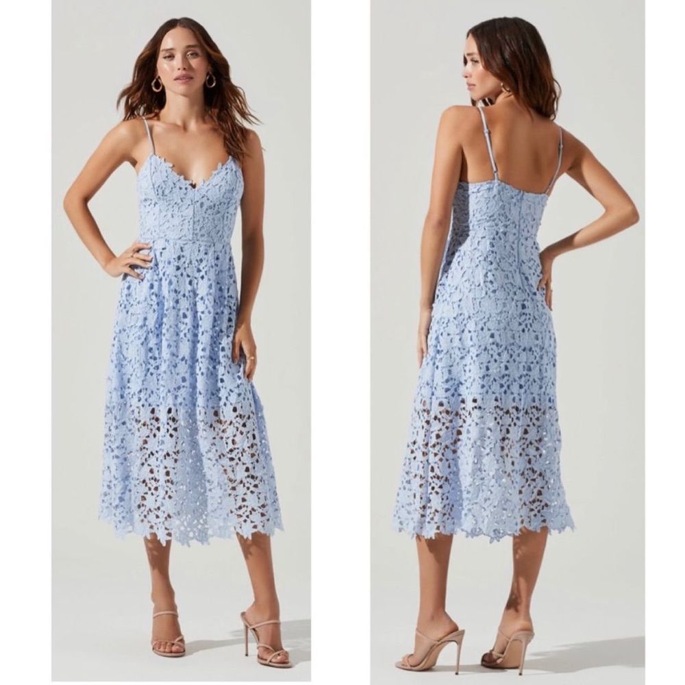 ASTR The Label A-Line Lace Midi Dress in periwinkle blue